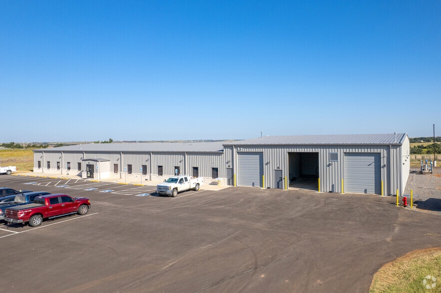 Primary Photo Of 26170 Highway 281 Spur, Geary Office For Lease