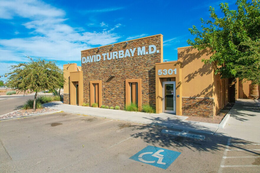 More Photos Of 5301 Alameda Ave, El Paso Medical For Lease