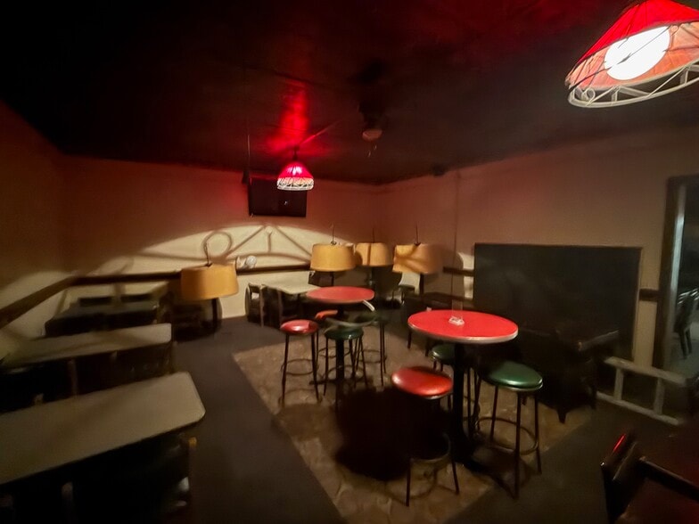 More Photos Of 11186 AL Highway 51, Opelika Storefront For Sale