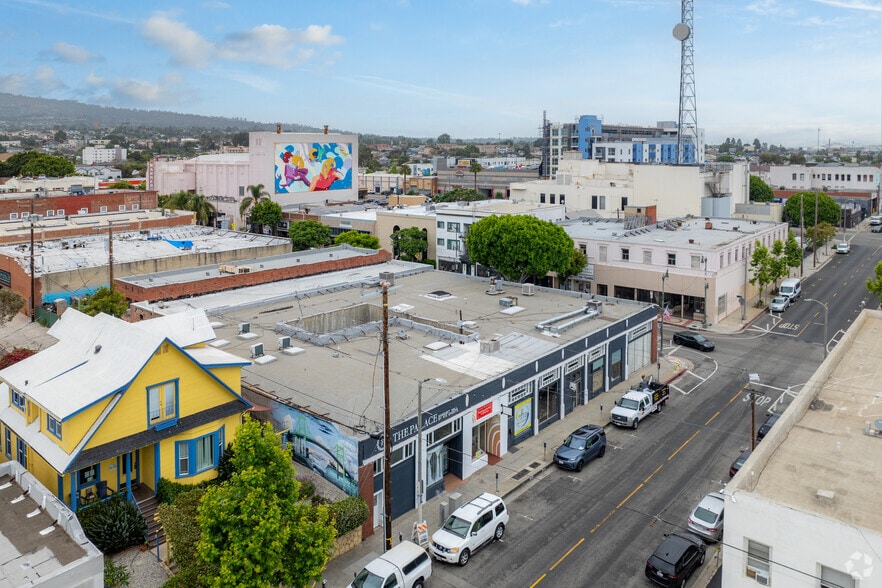 More Photos Of 403-411 W 6th St, San Pedro Storefront Retail Office For Lease