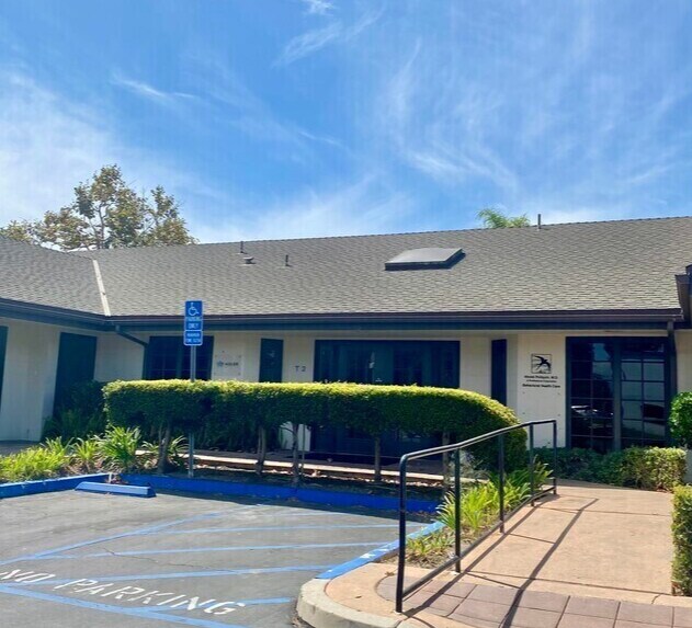 More Photos Of 3151 Airway Ave, Costa Mesa Medical For Lease