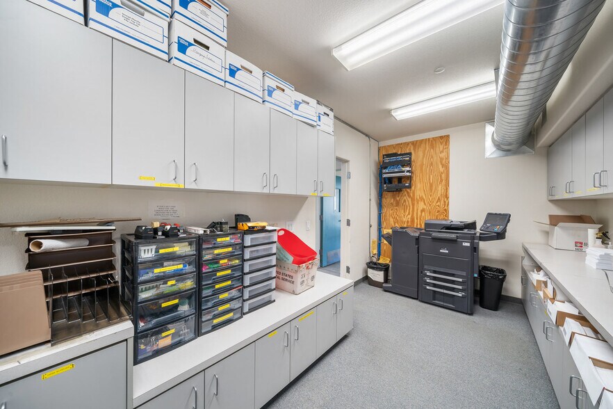 More Photos Of 4301 Second Wind Way, Paso Robles Office For Lease