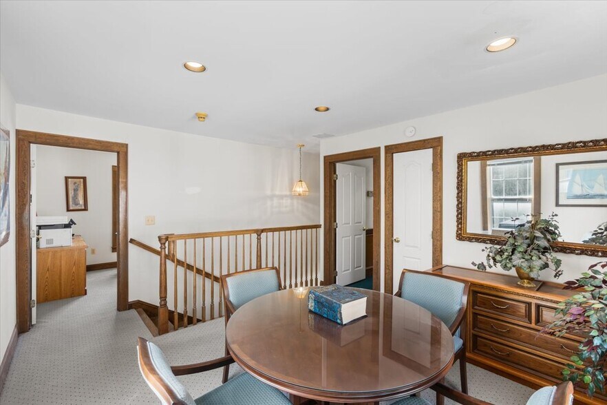 More Photos Of 27 Main St, Sparta Office For Sale