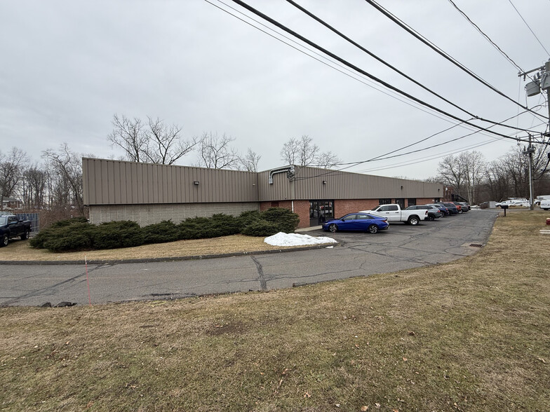 Primary Photo Of 89-91 Church St, East Hartford Light Manufacturing For Lease