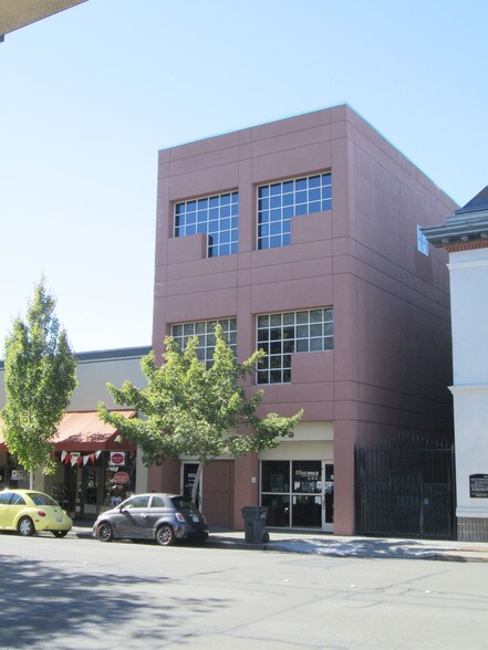 Primary Photo Of 533 5th St, Santa Rosa Office For Lease