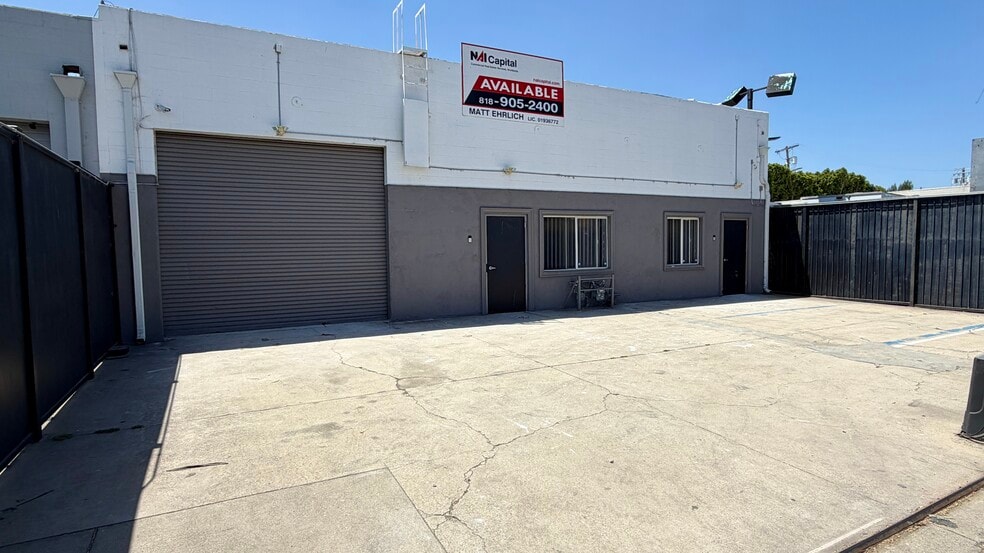 More Photos Of 14768 Calvert St, Van Nuys Warehouse For Sale