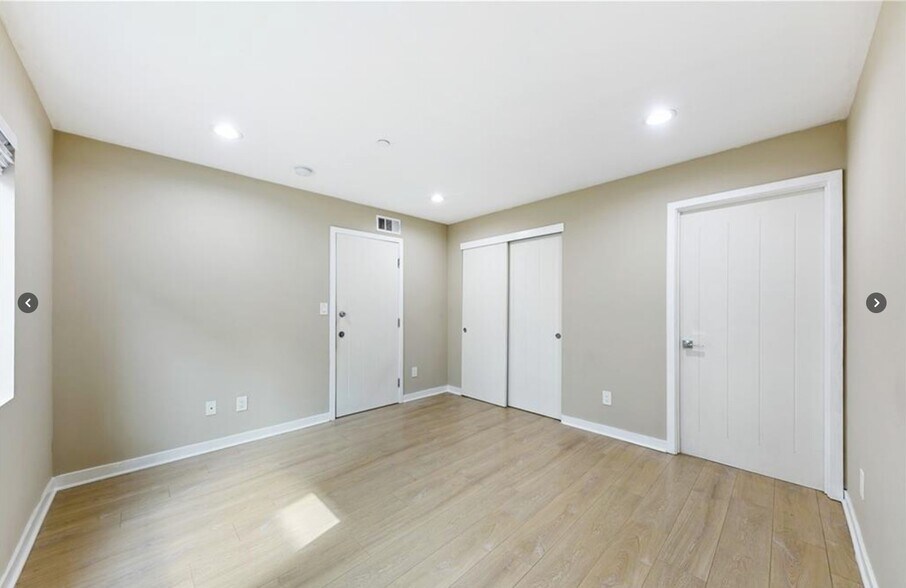 More Photos Of 961 N St Andrews Pl, Los Angeles Apartments For Sale