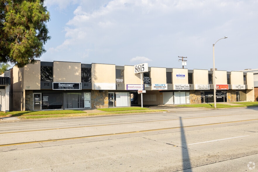 More Photos Of 8615 Florence Ave, Downey Office For Lease