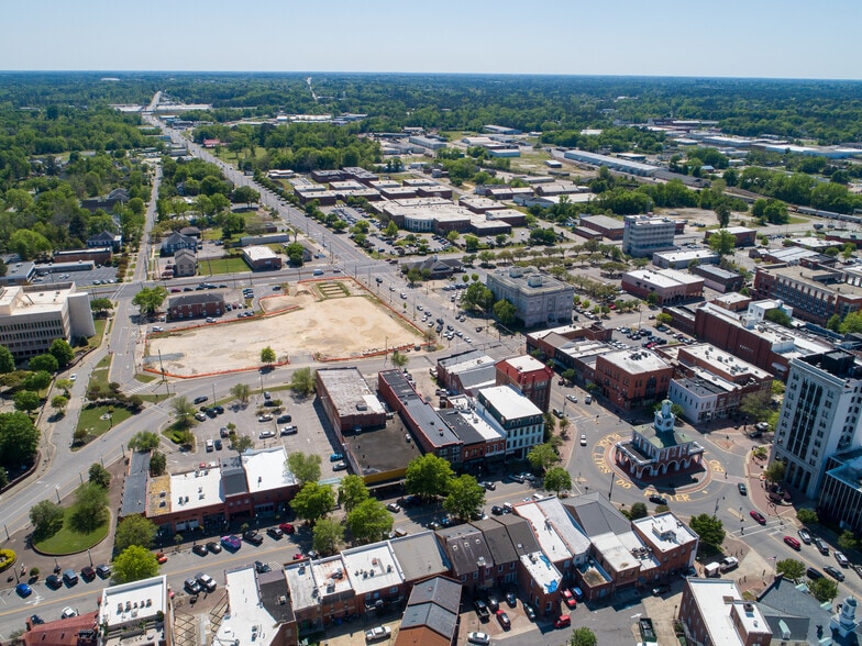 More Photos Of 110 Person St, Fayetteville Storefront Retail Office For Sale