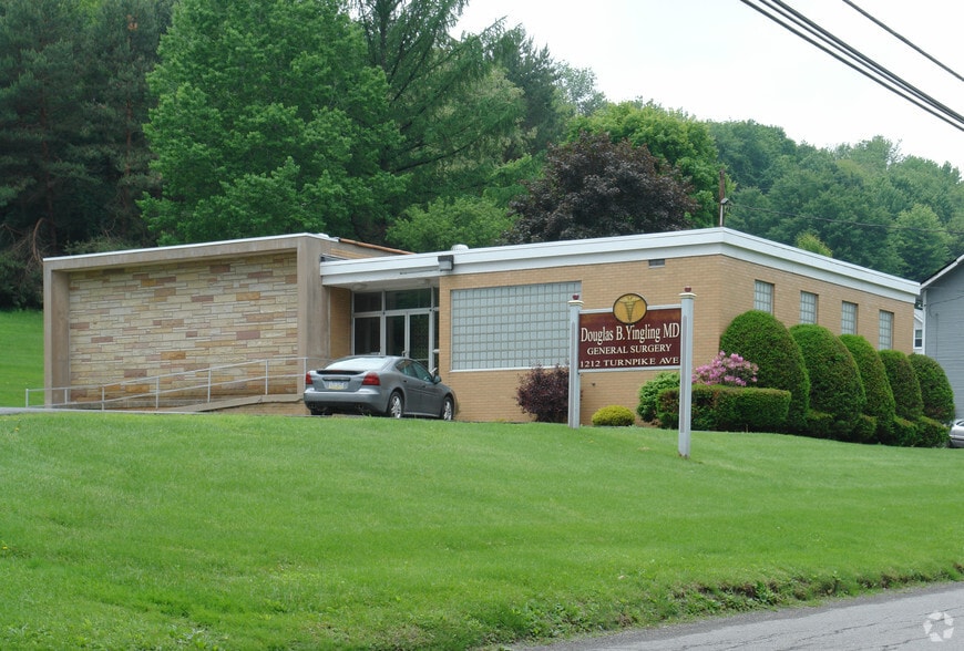 Primary Photo Of 1212 Turnpike Ave, Clearfield Medical For Sale