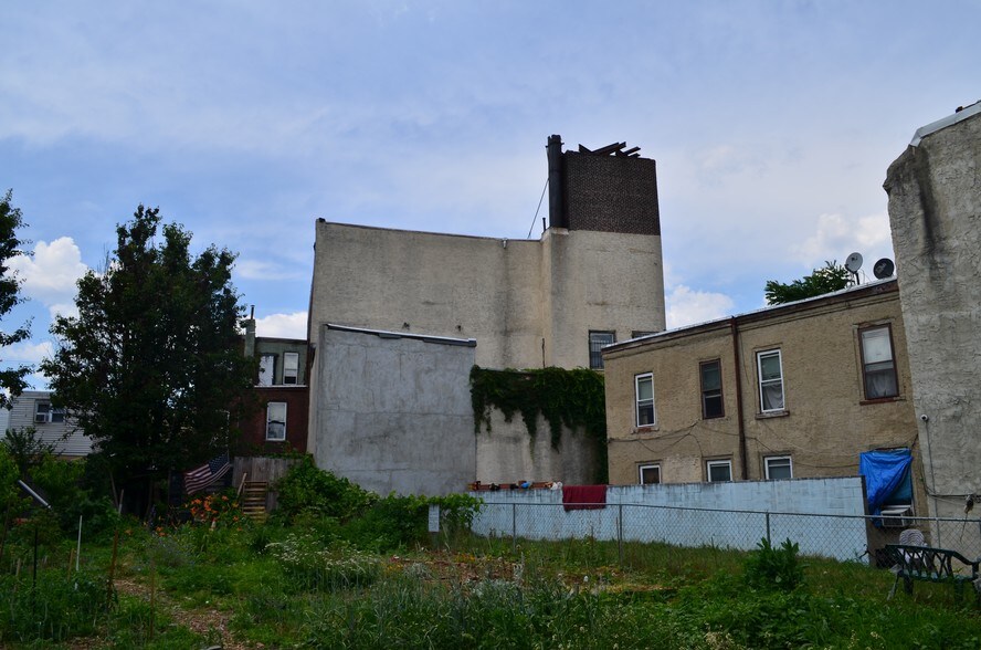 More Photos Of 2613-2615 Coral St, Philadelphia Manufacturing For Sale