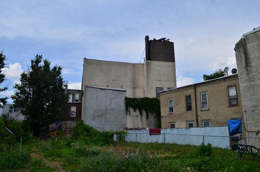 More Photos Of 2613-2615 Coral St, Philadelphia Manufacturing For Sale