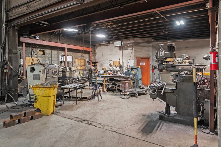 More Photos Of 1926 Pioneer Rd, Salt Lake City Manufacturing For Sale