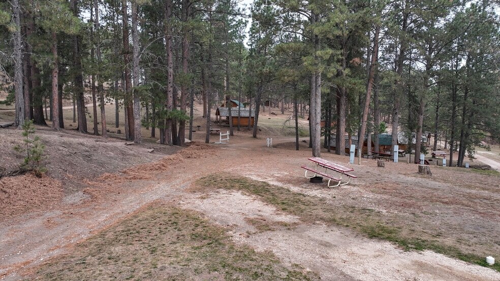 More Photos Of 1116 N 5th St, Custer Trailer Camper Park For Sale