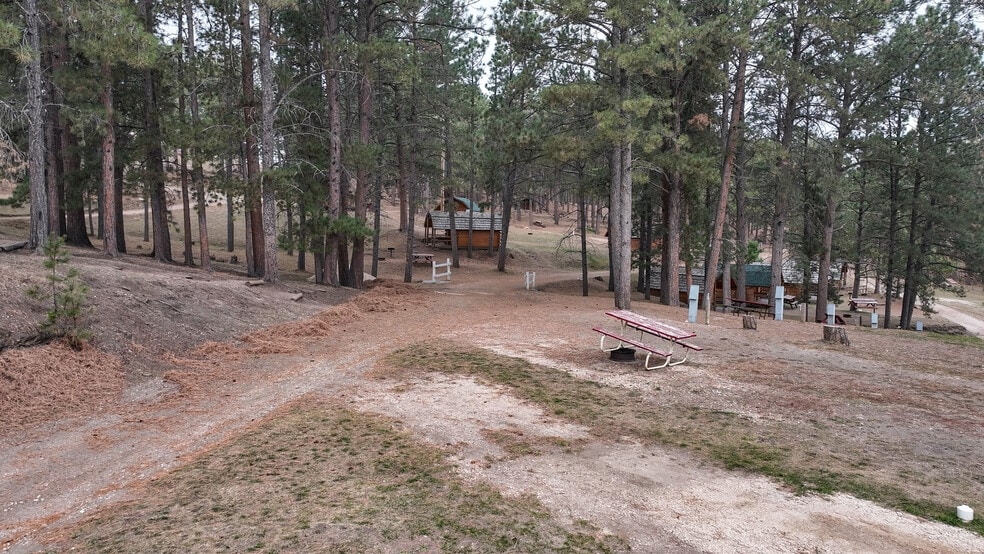 More Photos Of 1116 N 5th St, Custer Trailer Camper Park For Sale