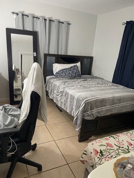 More Photos Of 2200 SW 42nd Ave, Fort Lauderdale Multifamily For Sale