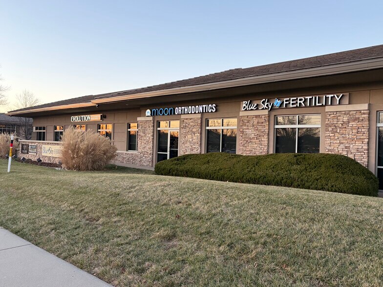 Primary Photo Of 14241-14257 Metcalf Ave, Overland Park Medical For Lease