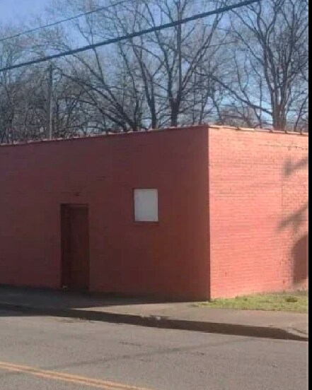 Primary Photo Of 1224 Meridian St, Nashville Freestanding For Lease