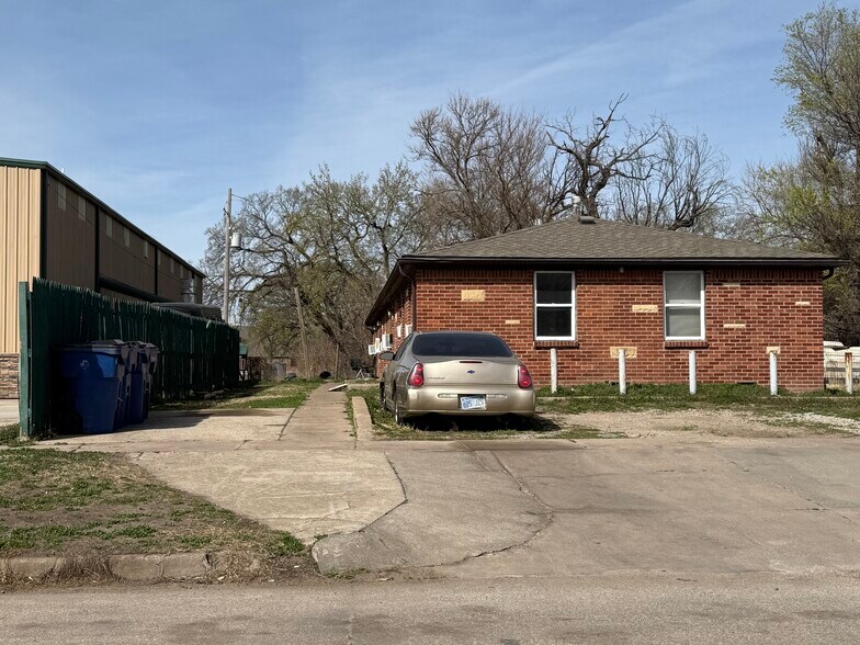 More Photos Of , Wichita Multifamily For Sale