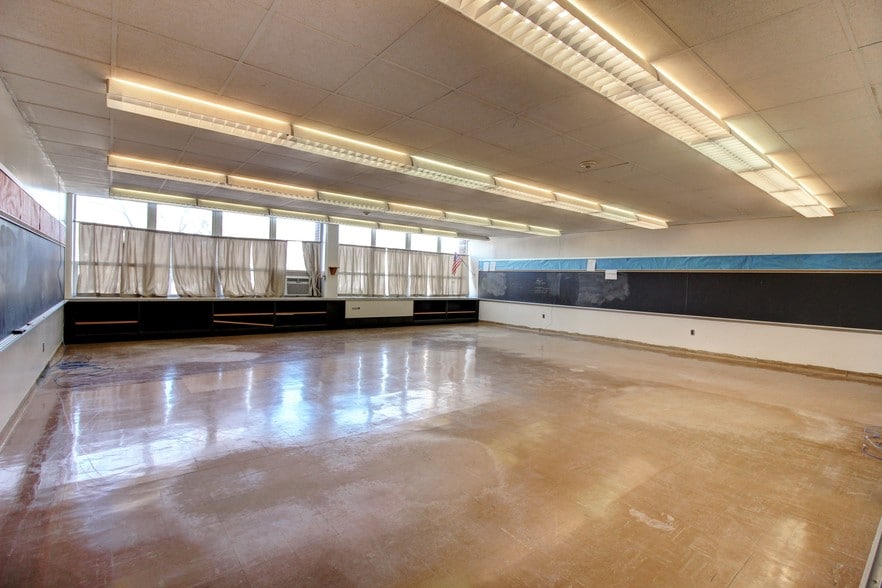 More Photos Of 81 W Bayard St, Seneca Falls Office Residential For Sale