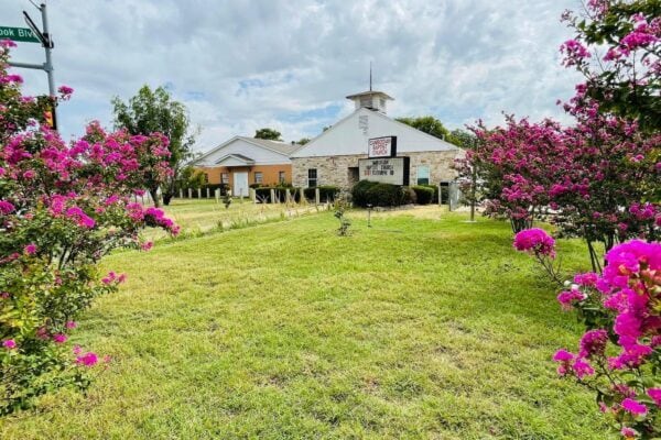More Photos Of 3321 Cleburne Rd, Fort Worth Religious Facility For Sale