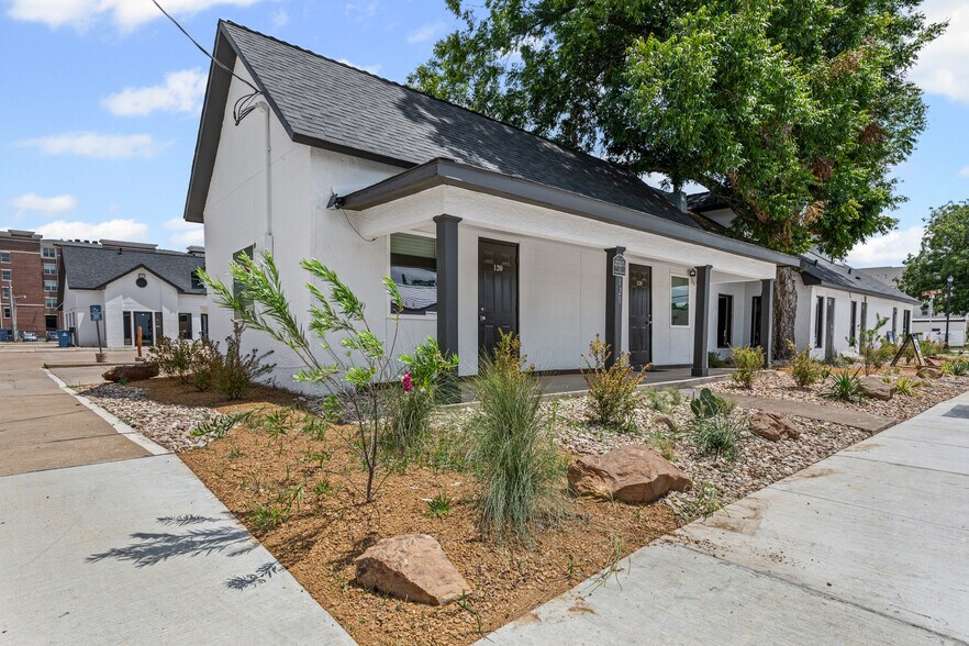 Primary Photo Of 189 Elm St, Lewisville Medical For Sale
