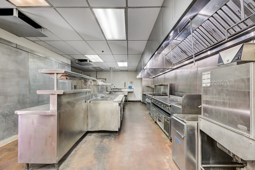 More Photos Of 2100 Fremont St, Las Vegas Restaurant For Sale