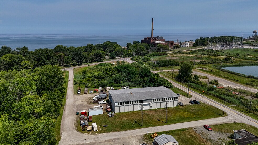 More Photos Of 237 State Rd, Ashtabula Manufacturing For Sale