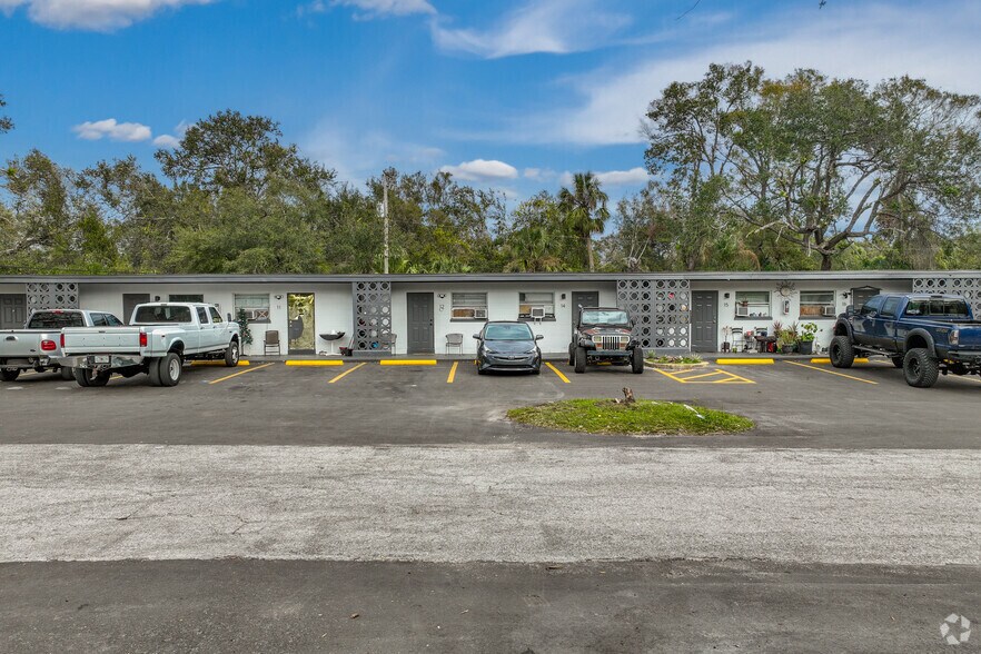 More Photos Of 5931 N Rome Ave, Tampa Apartments For Sale