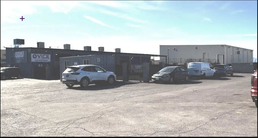 More Photos Of 3071 N Nellis Blvd, Las Vegas Auto Repair For Sale