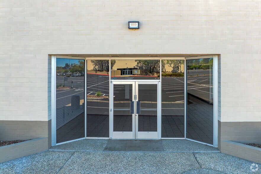 More Photos Of 6041-6199 Sunrise Blvd, Citrus Heights Unknown For Lease