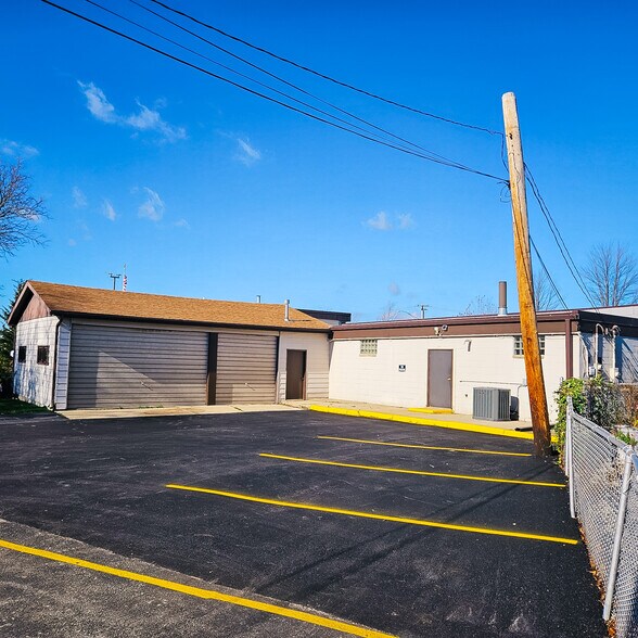 More Photos Of 229-301 Rollins Rd, Round Lake Beach Office Residential For Sale