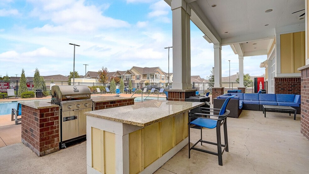 More Photos Of 14125 Louisiana Ave, Savage Apartments For Sale