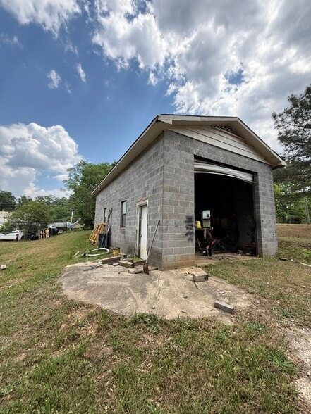 More Photos Of 577 Main st, Lexington Flex For Sale