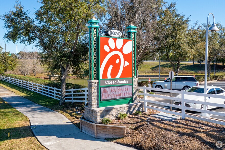 More Photos Of 6070 W Irlo Bronson Memorial Hwy, Kissimmee Unknown For Lease