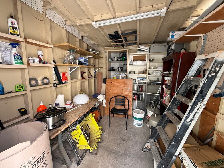 More Photos Of 3674 Empire Dr, Los Angeles Apartments For Sale