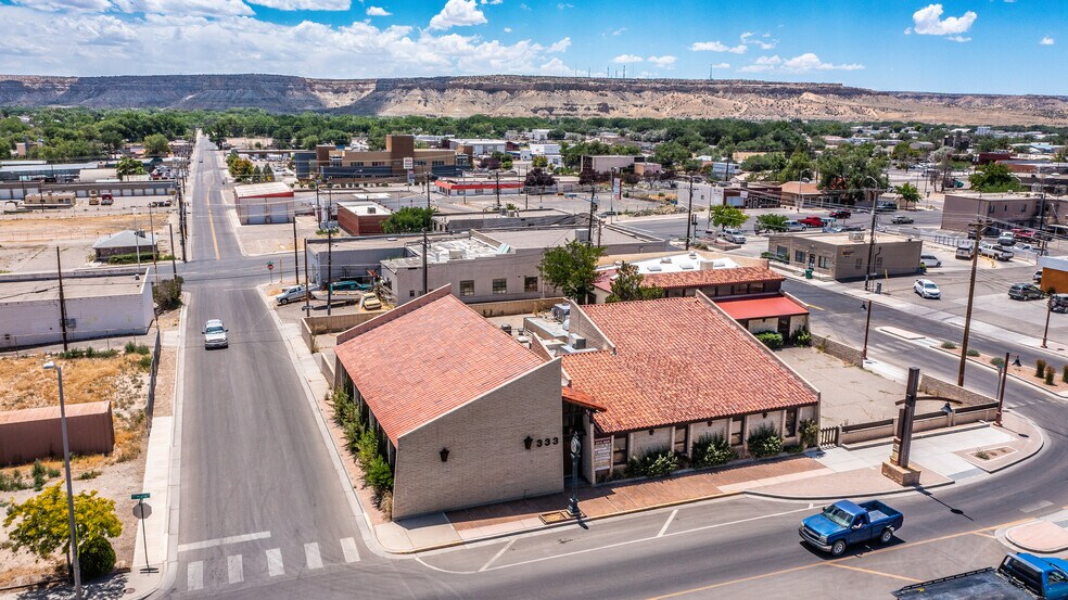 More Photos Of 333 E Main St, Farmington Office For Sale