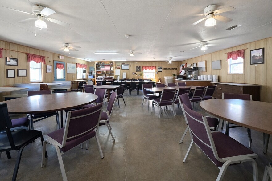 More Photos Of 11489 E Clarksville Rd, Marshall Restaurant For Sale