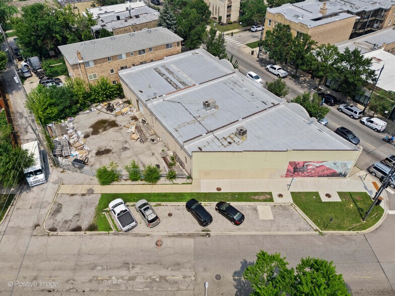 More Photos Of 4508 N Milwaukee Ave, Chicago General Retail For Sale