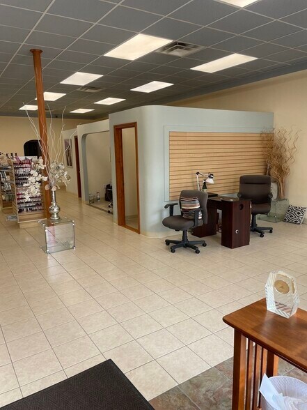 More Photos Of 715 Massachusetts Ave, Arlington Storefront Retail Office For Lease