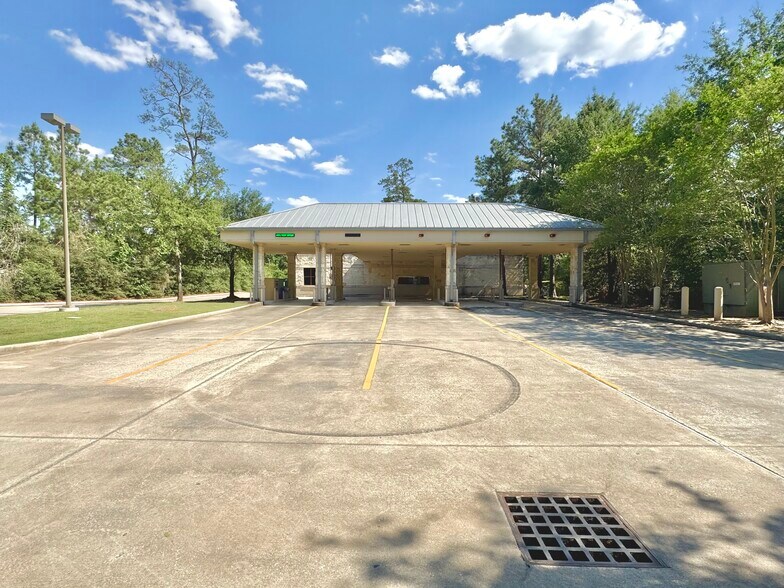 More Photos Of 1430 Research Forest Dr, Shenandoah Bank For Sale