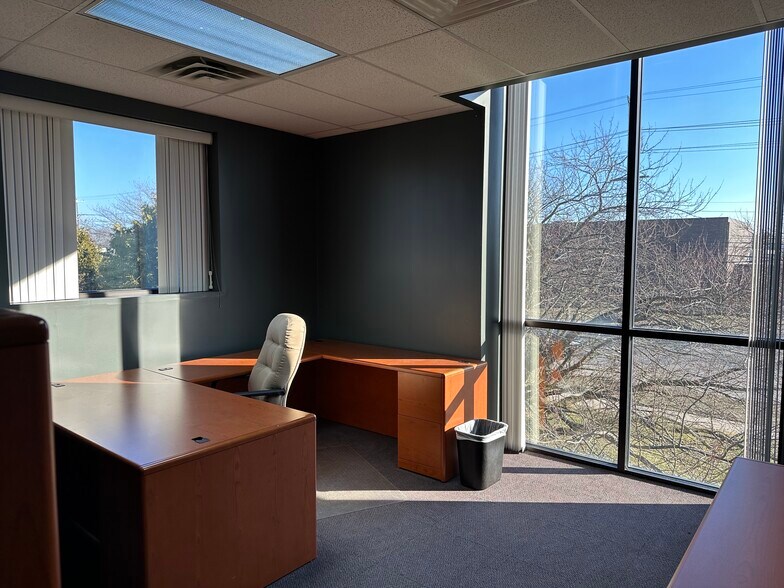 More Photos Of 11355 Stephens Rd, Warren Office For Sale