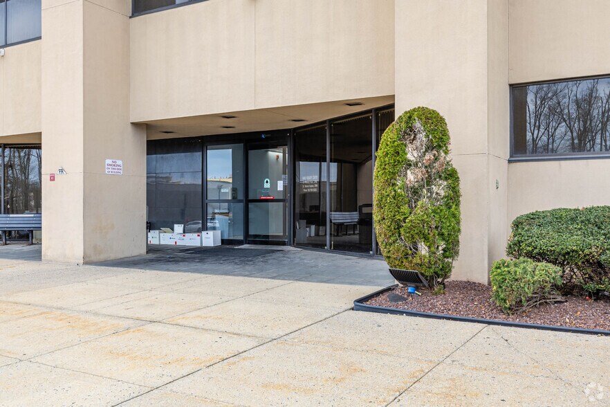 More Photos Of 1030 Saint Georges Ave, Avenel Medical For Lease