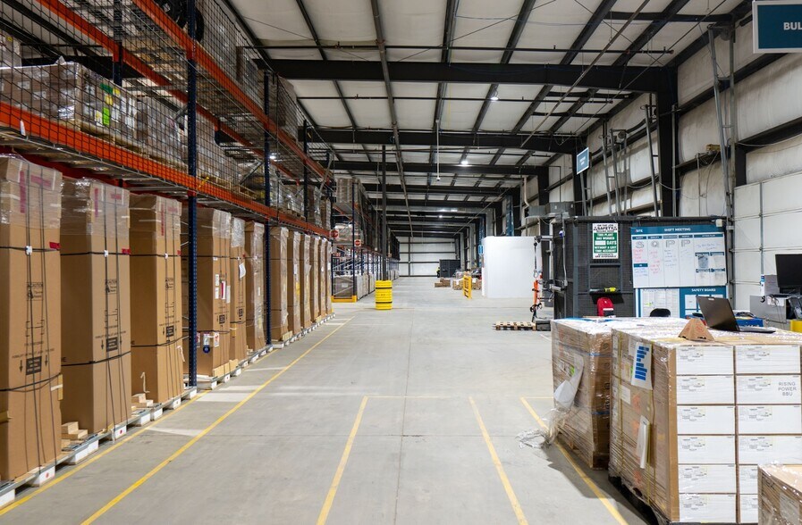 More Photos Of 135 Industrial Dr N, Madison Warehouse For Sale