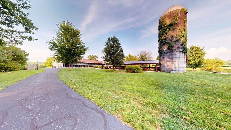 More Photos Of 1720 State Route 15 Belleville IL 62221 Hwy, Belleville Specialty For Sale