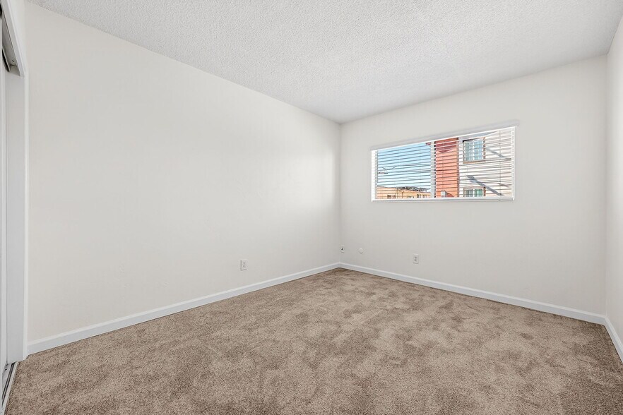 More Photos Of 4580 33rd St, San Diego Apartments For Sale