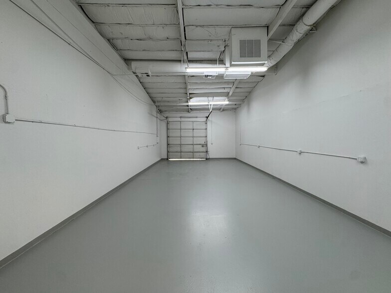 More Photos Of 2485 Autumnvale Dr, San Jose Warehouse For Sale