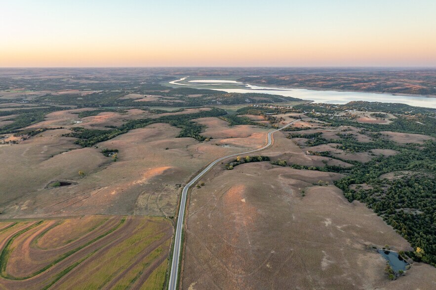 More Photos Of 0000 00000 Hi-View Dr, Manhattan Land For Sale