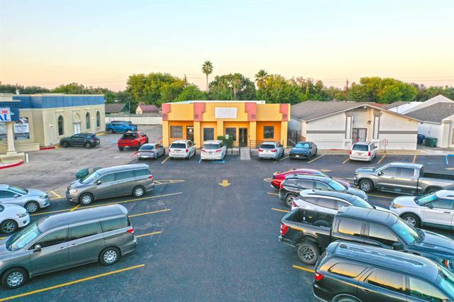 More Photos Of 220 W Hillside Rd, Laredo General Retail For Sale