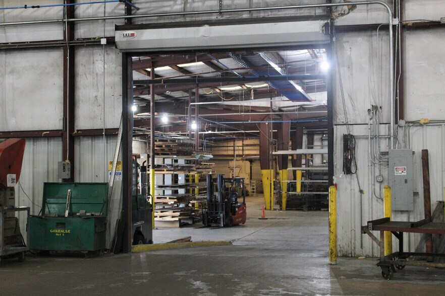 More Photos Of 8101 Fite Rd, Pearland Warehouse For Sale